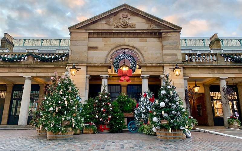 Covent Garden Market decorated for Christmas